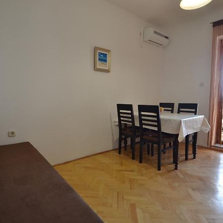 Apartments Kresan ซูโกชัน ภายนอก รูปภาพ