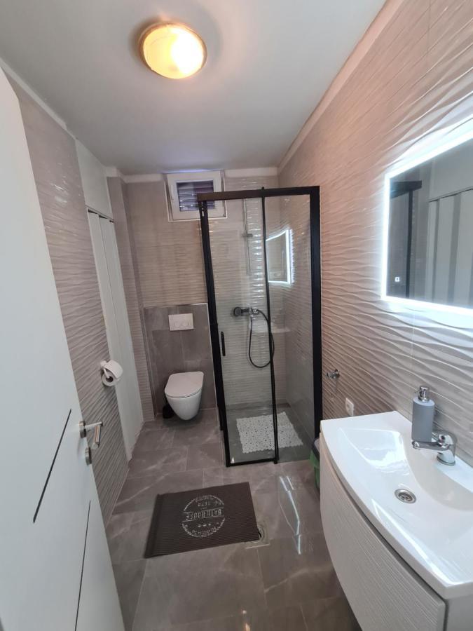 Apartments Kresan ซูโกชัน ภายนอก รูปภาพ