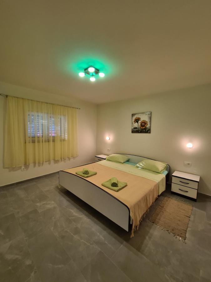 Apartments Kresan ซูโกชัน ภายนอก รูปภาพ